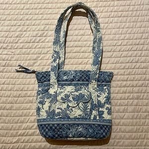 Rare Vintage Vera Bradley Blue and White Floral Purse